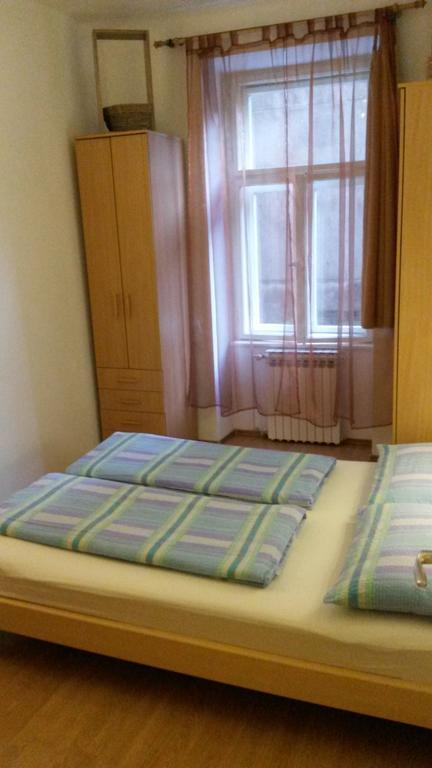Zagreb Visit Apartment Room photo